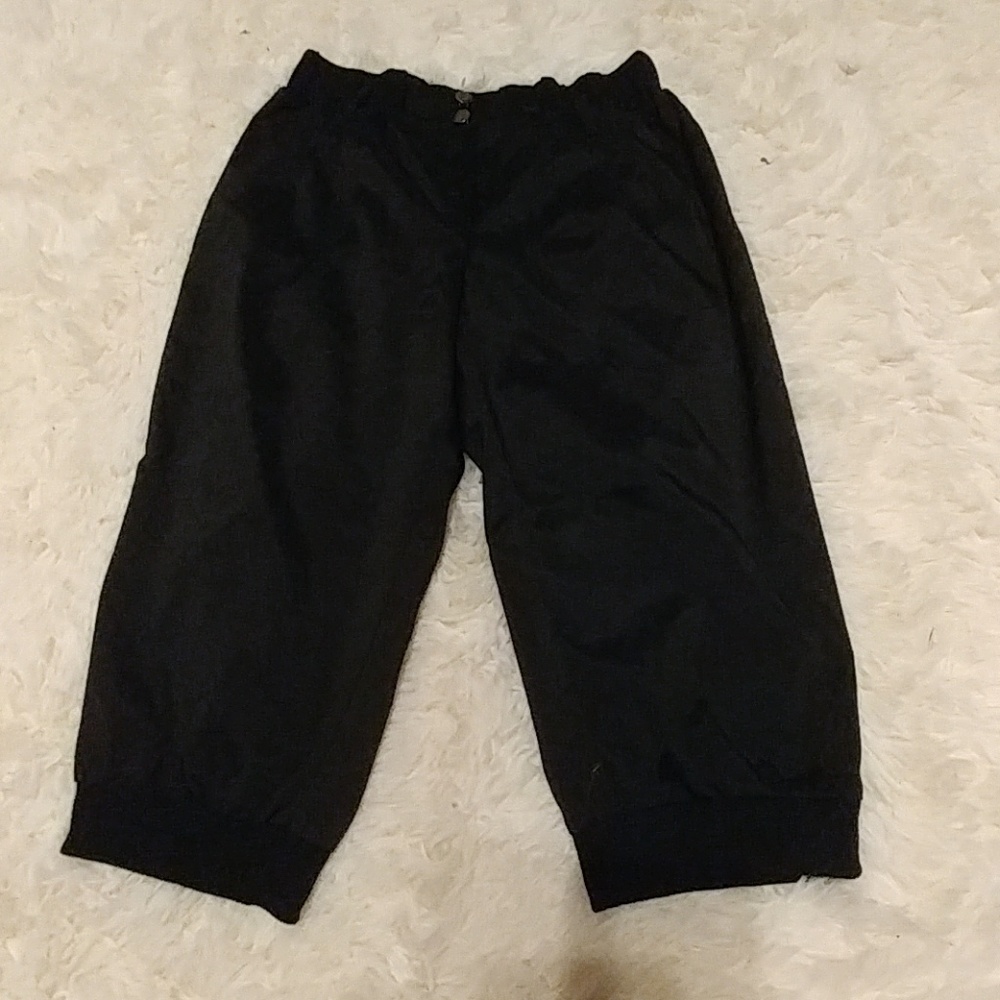 NWOT Black Faux Silk Capri Pants
